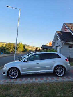 Audi A3 Sportback 2.0TDI quattro - 2