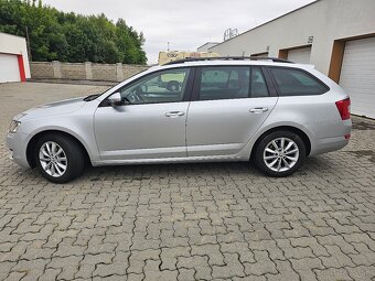 Škoda Octavia Combi 1.6 TDI M5 Elegance Navi DVD Koža R16 - 2