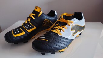 Predam cisto nove kopacky PUMA. Vhodne na travu. - 2