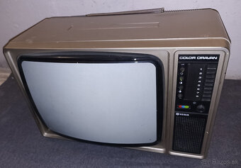 Funkční starý retro televizor Tesla Color Oravan - 2