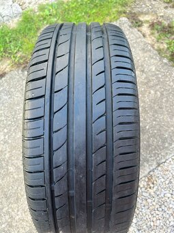 Predám pneu komplet 225/45ZR18 95Y - 2