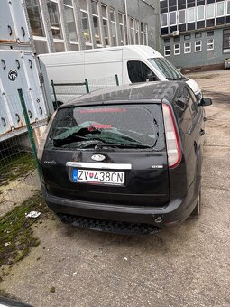 Ford Focus 1.6 – 74 kW – 2008 – Kombi - 2