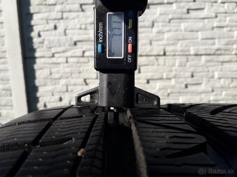 225/35 r19 zimne pneumatiky - 2