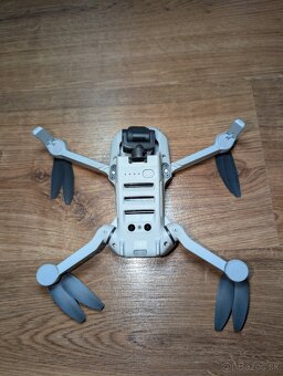 DJI Mini 4K telo 2 - 2