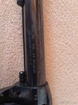 Revolver 44 mag. - 2