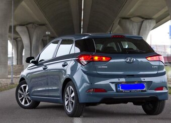 Hyundai i20 STYLE  1.25   62 kw - 2
