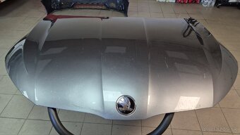 Predna kapota octavia 4 - 2