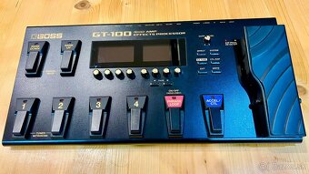 Multiefekt Boss GT-100 V2 - 2