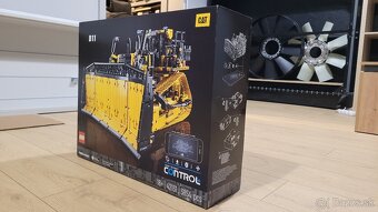 Lego 42131 CATERPILLAR D11 - 2