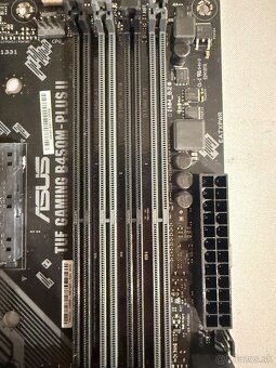 Predám ASUS TUF GAMING B450M-PLUS II – ODTRHNUTÝ SOCKET - 2