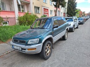 Predam Toyota Rav4 2.0l benzin 94kw - 2