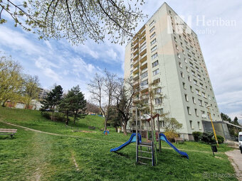 3 izb.byt s logiou, 67m2,zariadený, Karpatská ul,Staré Mesto - 2