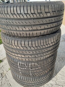 Lentne pneu 225/45 R18 - 2