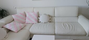 Predám rohovú koženú sedačku, v béžovej farbe - 2