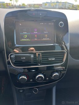 Renault Clio - 2