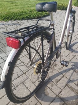 Damsky mestský bicykel - 2