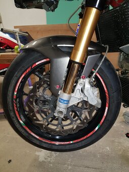 Predam ducati 999s - 2