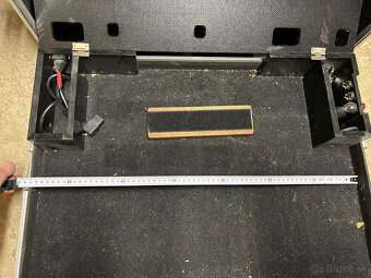 Predám Custom Pedalboard - 2