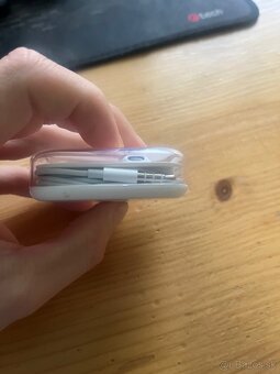 Apple slúchadla 3,5mm jack - 2