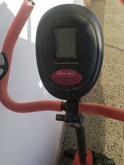 Stacionárny bicykel,( displej nefunguje) - 2