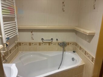 Na predaj 3 izbový byt Ladce, 70 m2 - 2