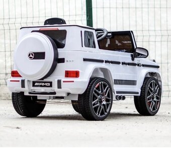 Detské elektrické autíčko AMG - 2