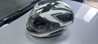 Damska a pánska prilba - 2