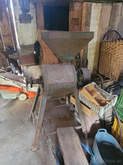 Šrotovník na obilie - 2