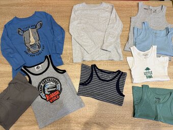 Chlapčenský balík oblečenia vo veľkosti 110/116 - 2