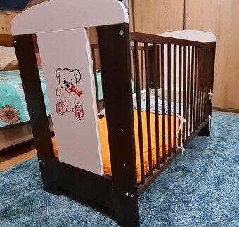 Drevená detská postieľka - 2