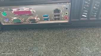 Gigabyte GA-H81M-DS2 s 8GB RAM a procesorom Intel i3-4130 - 2