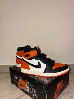 Nike Air Jordan 1 High - 2