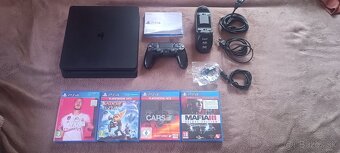 Ps4 slim s hrami - 2