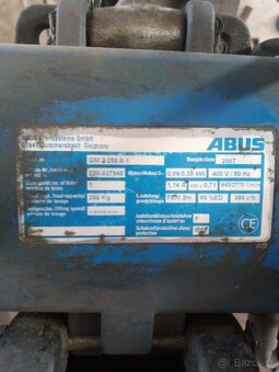 Elektricky lanovy navijak - 2