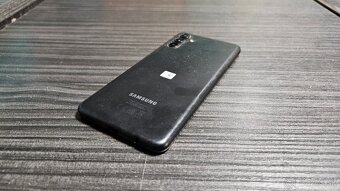 Samsung Galaxy A13 - nový lcd - 2