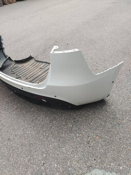 Nárazník Tesla Model Y - 2