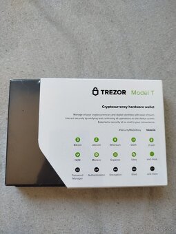 Trezor model T krypto - 2