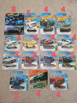 Autíčka Hotwheels Taliani - 2