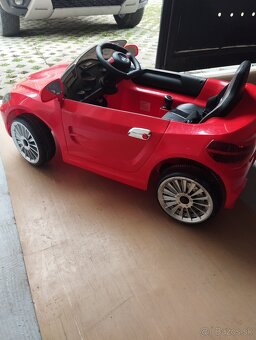 Detské elektrické autíčko - 2
