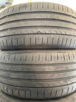Trazano 245/40 r19 - 2