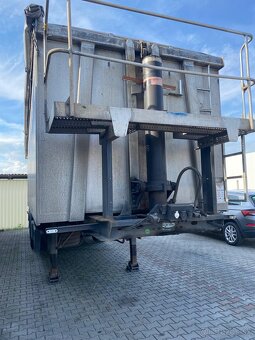 Prodáme sklápěcí návěs zn. Schwarzmuller 55 m3, ALU. - 2
