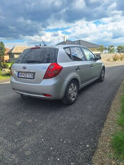 Predám kia ceed 1.6 crdi rok 2008 - 2