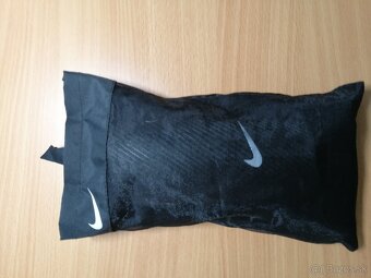 Predám nike chrániče na futbal - 2