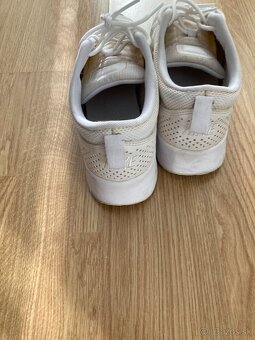 Tenisky NIKE - 2