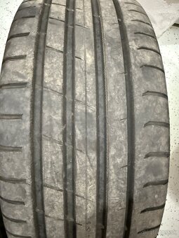 Predám pneu+elektrony 225/40/R18 - 2