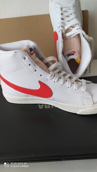 Predám nové kožené tenisky Nike W Blazer midi 77 - 2