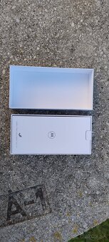 Nová Motorola EDGE 60 Fusion 5G 12GB/256GB, Šedá - 2