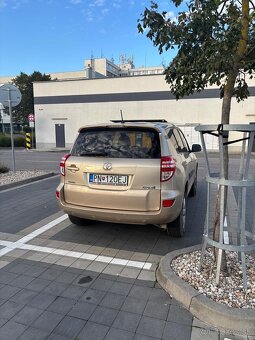 Toyota RAV4, beznin, 2010, 116kw , automat - 2