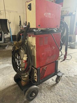 Fronius TPS 330 TransPuls Synergic – zváračka - 2