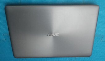 ASUS N751J na opravu alebo na náhradné diely - 2